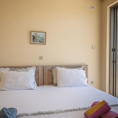 Unbeatable View, Family Apartment Rafina  Exterior photo